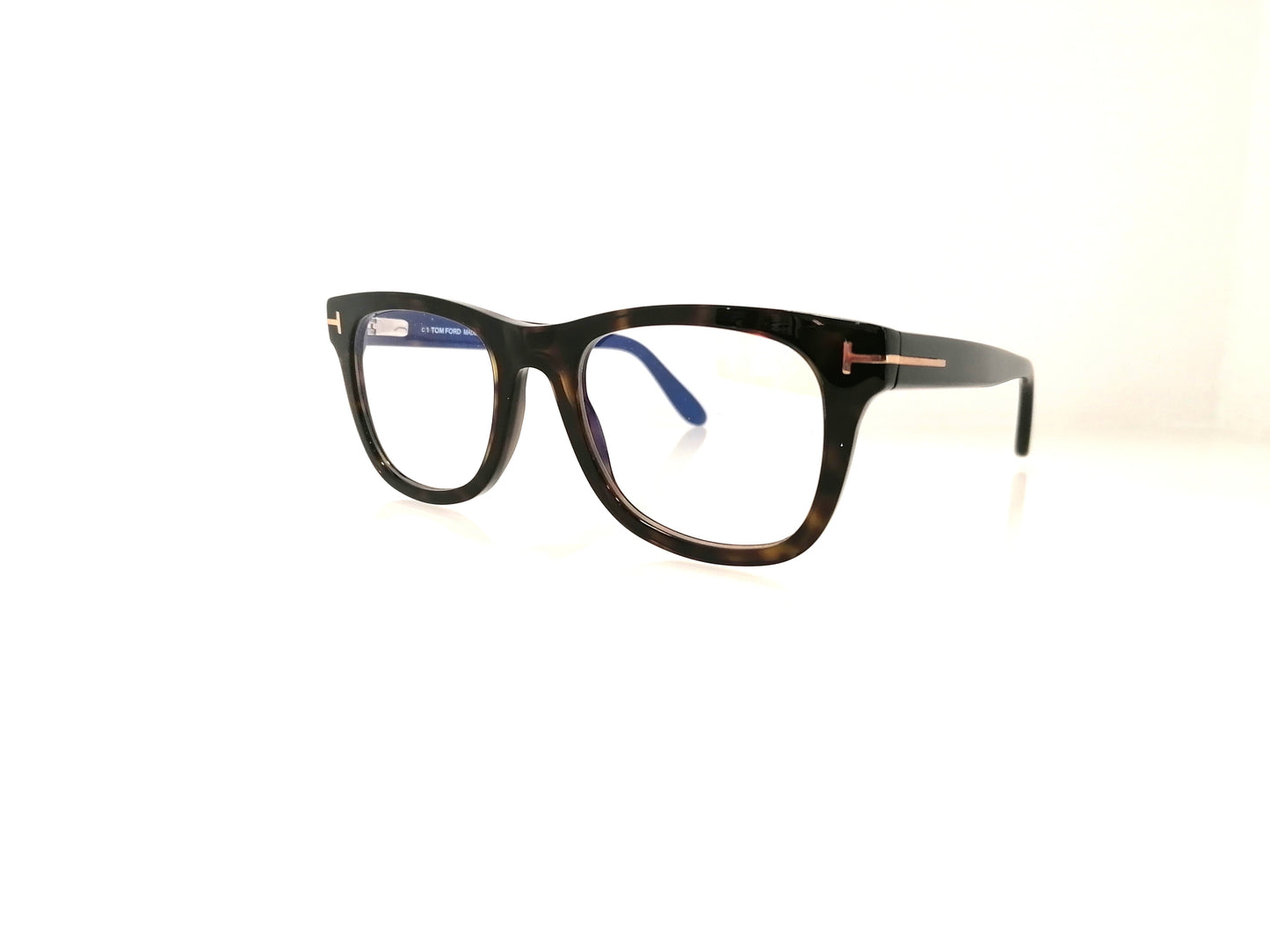 TOM FORD 580-B ECO COL.052 CAL.50