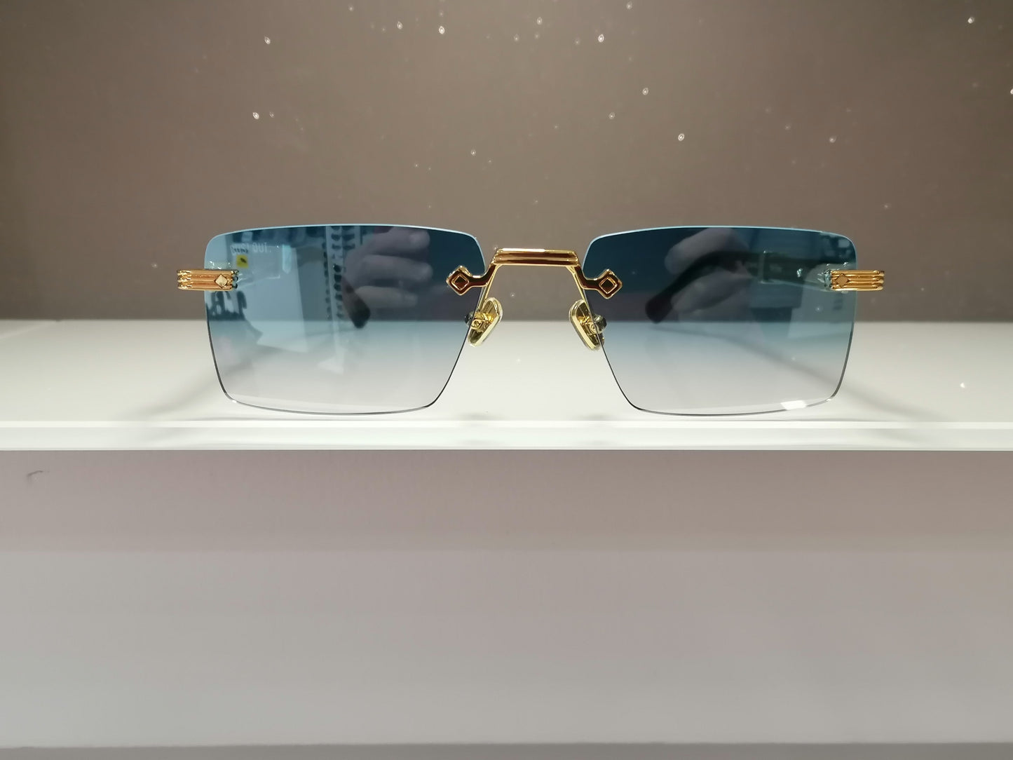 BUSTOUT CLYDE COL.ORO/NERO CAL.57